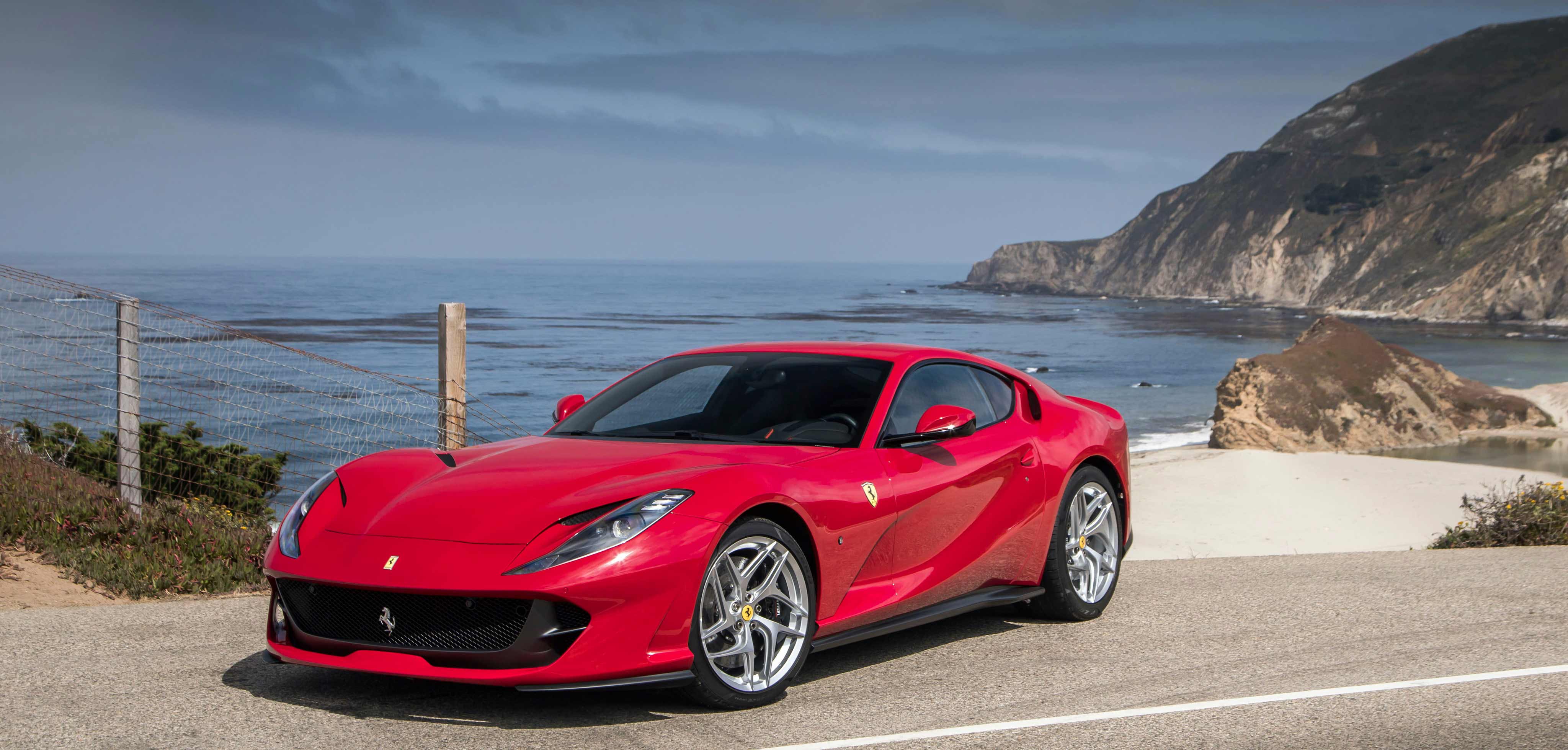 Ferrari 812