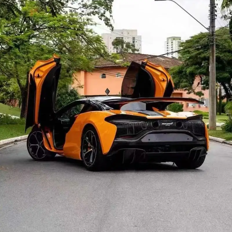 McLaren Artura