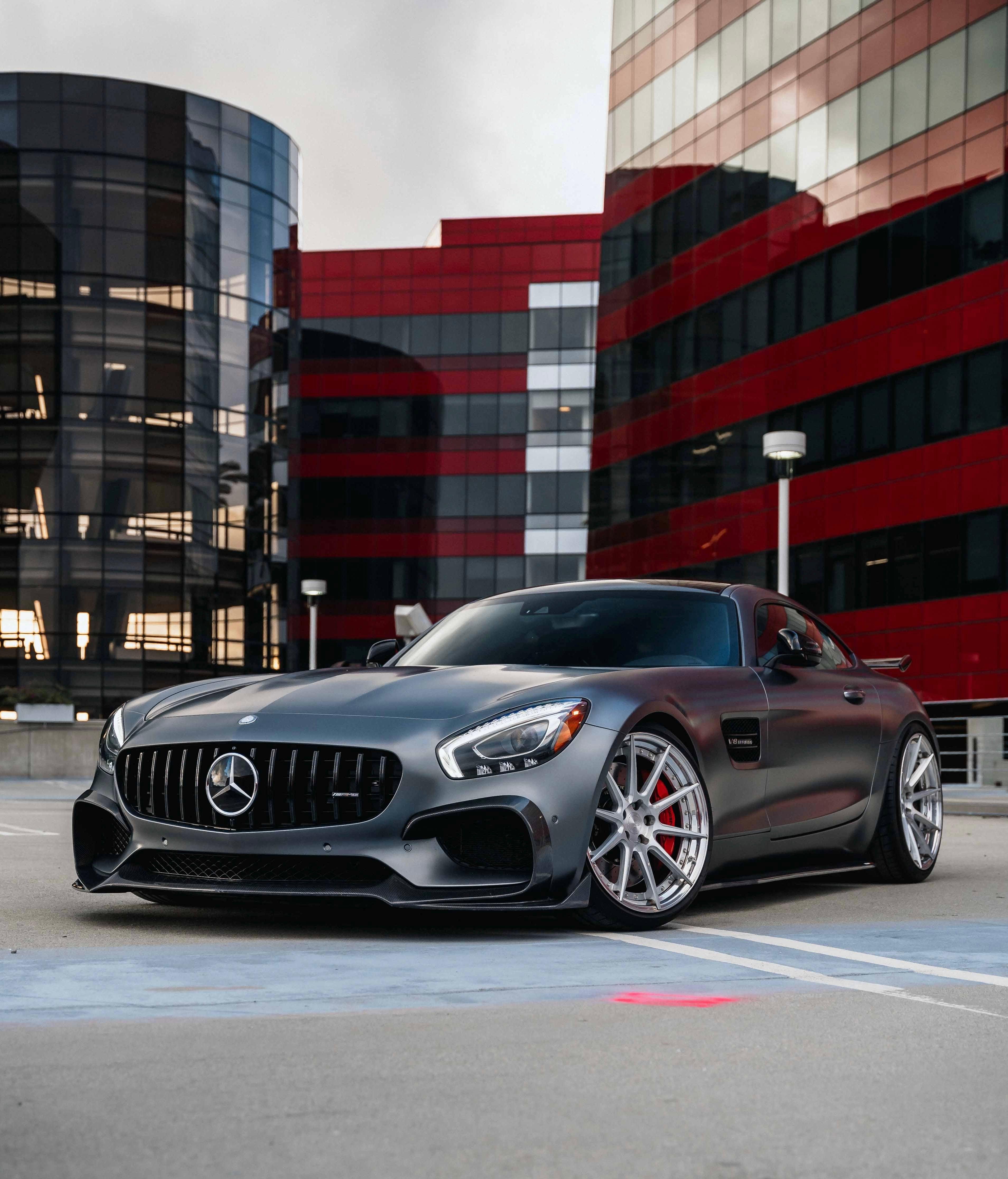 Mercedes