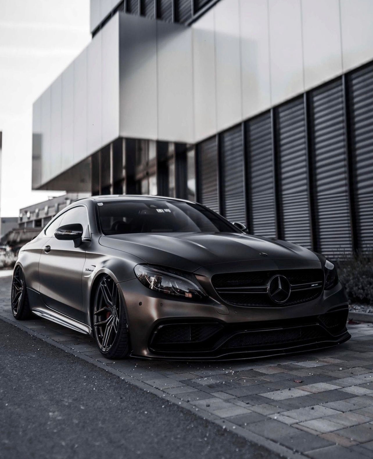 Mercedes AMG C63