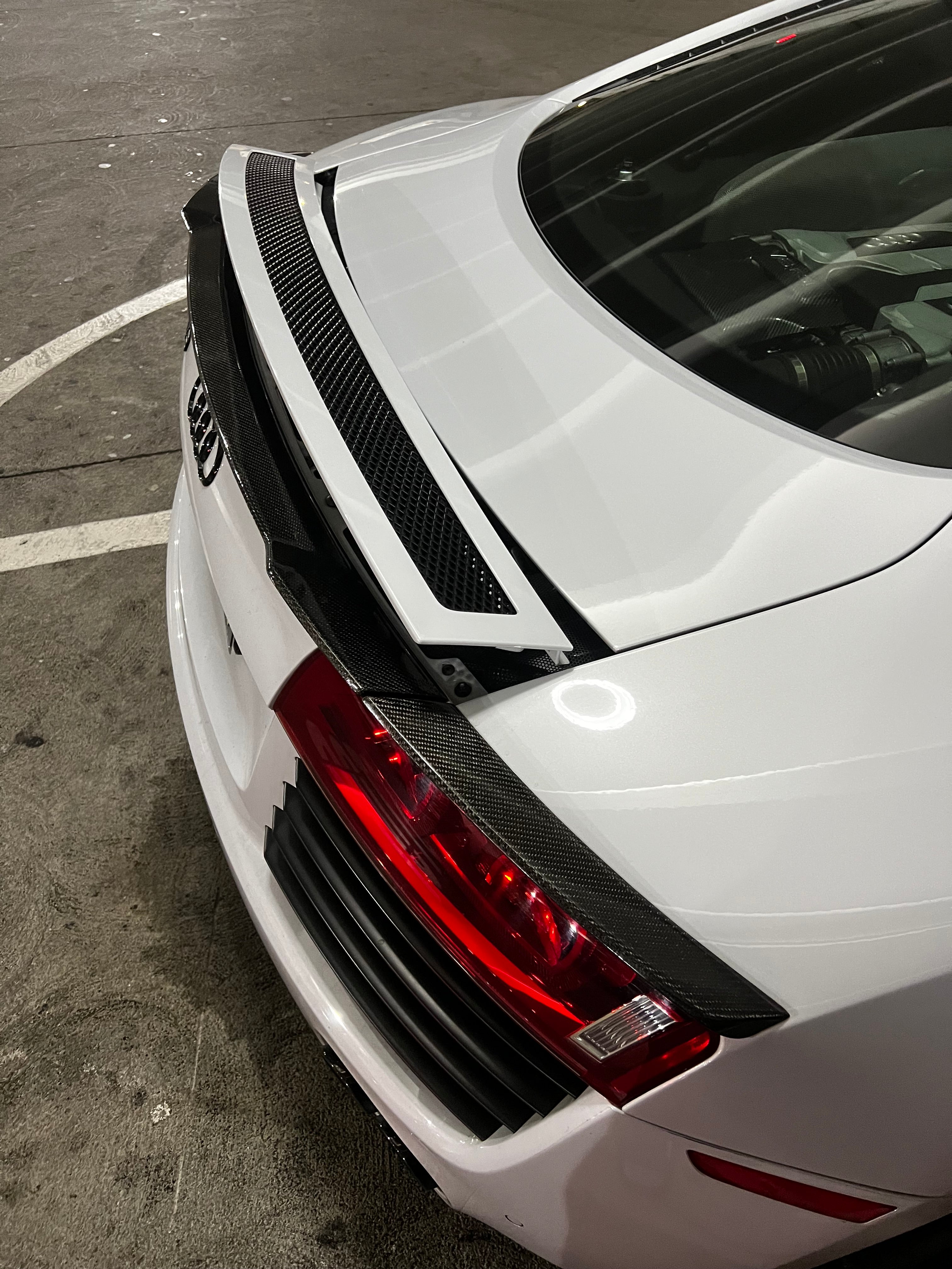 Audi R8 Gen 1 Coupe 3PC Carbon Fiber Spoiler