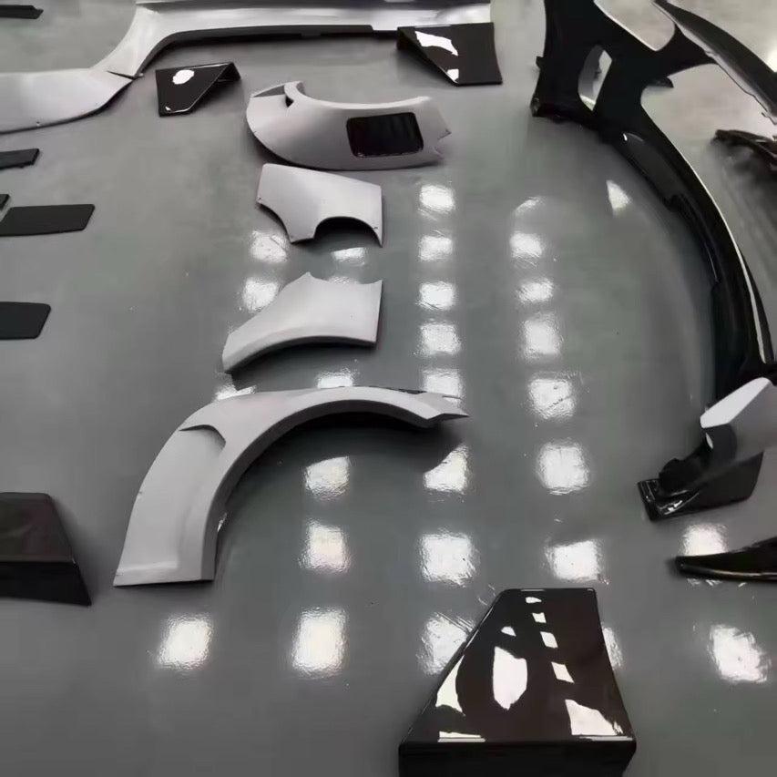 Mercedes AMG GT/GTS/GTC FRP/Carbon Fiber GT3 Wide Body Kit