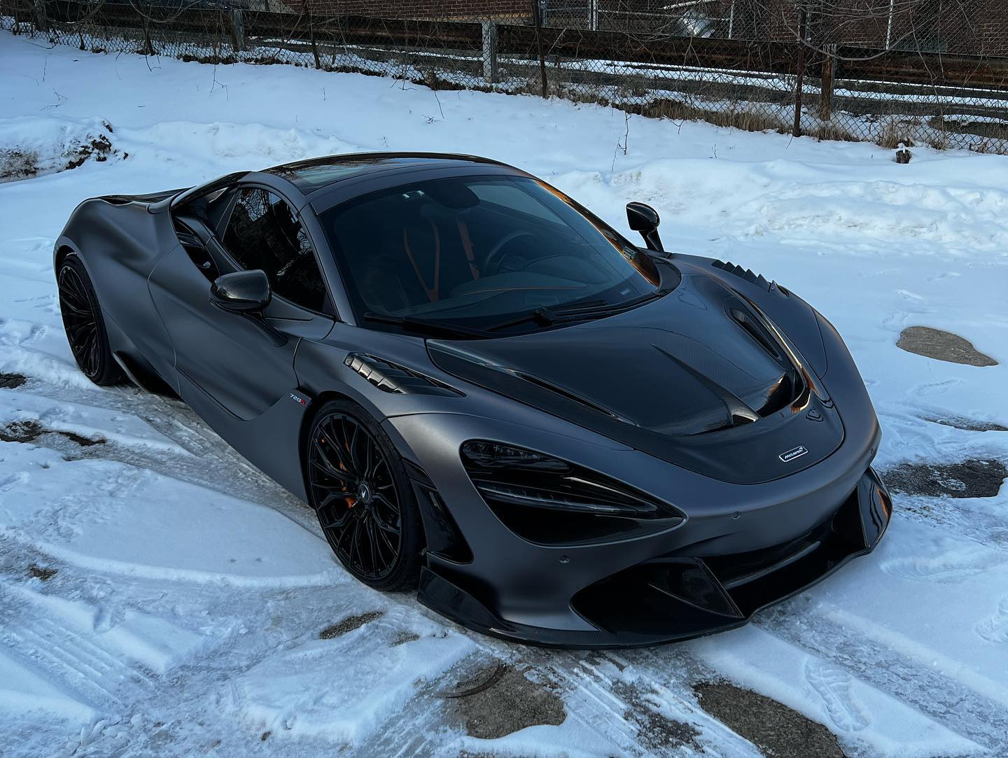 McLaren 720s/750s/765Lt Carbon Fiber Artisan Hood