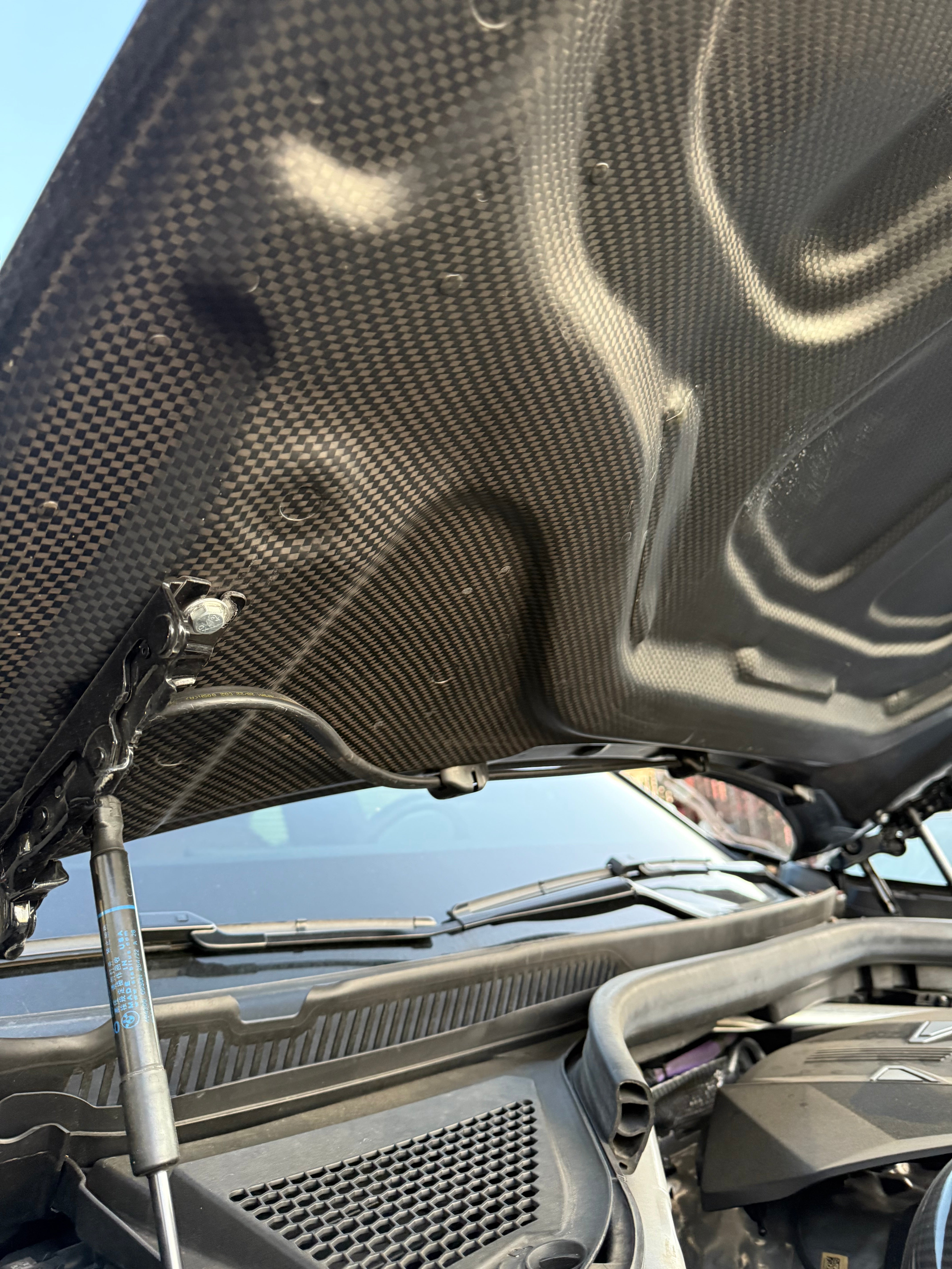 USED 2023-2026 BMW X7 Carbon Fiber Artisan Carbon Fiber Hood