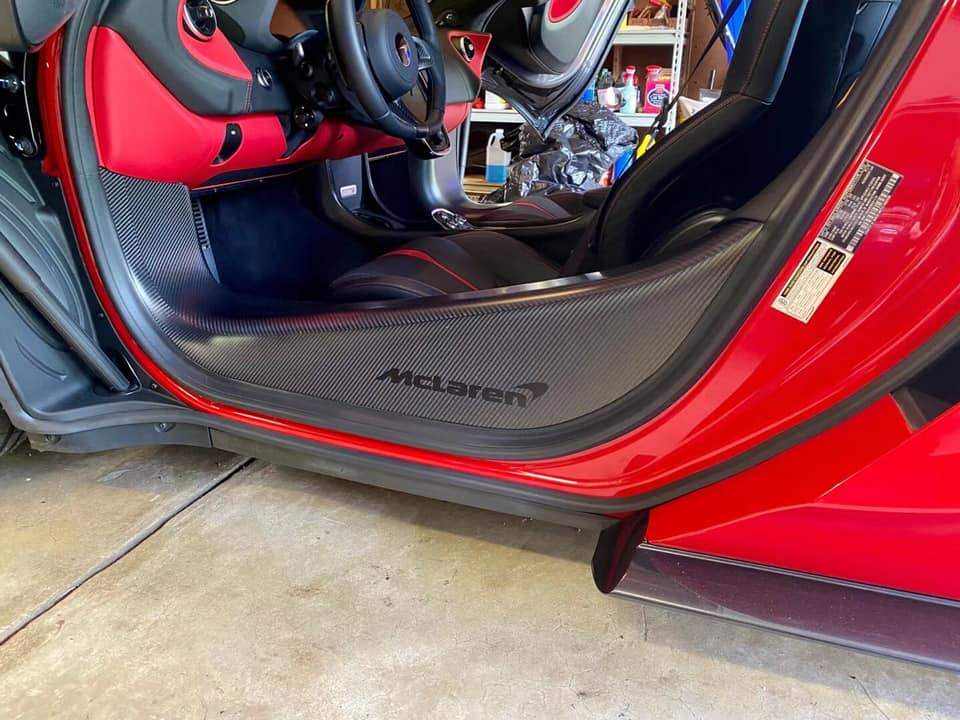 McLaren 540C/570S/570GT/600LT Carbon Fiber Door Sill