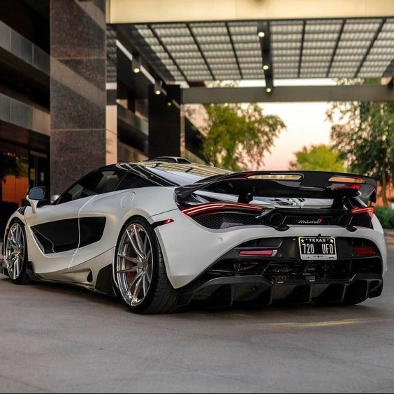 McLaren 720s/750s Artisan AP Carbon Fiber Side Skirt Extension