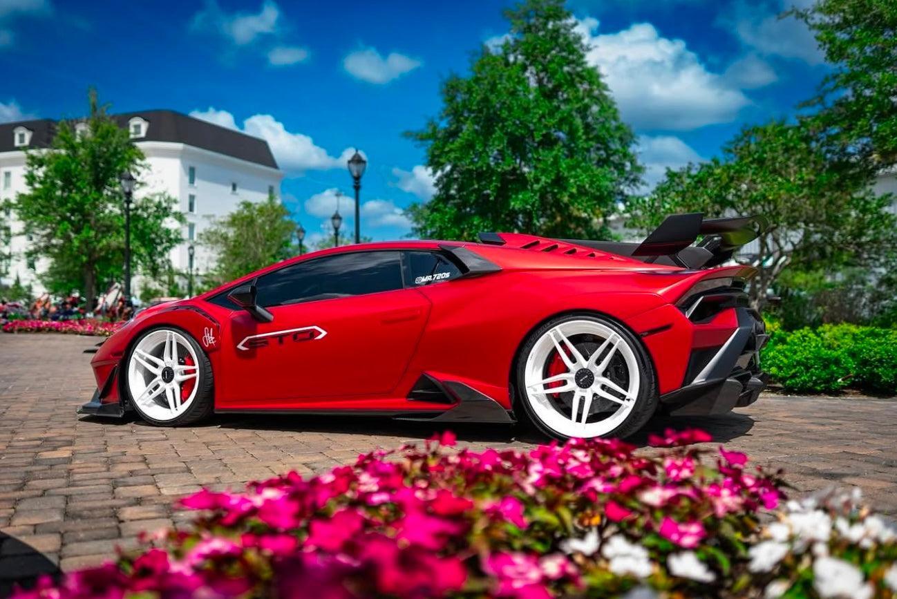 Lamborghini Huracan STO Carbon Fiber Side Skirt Rockers