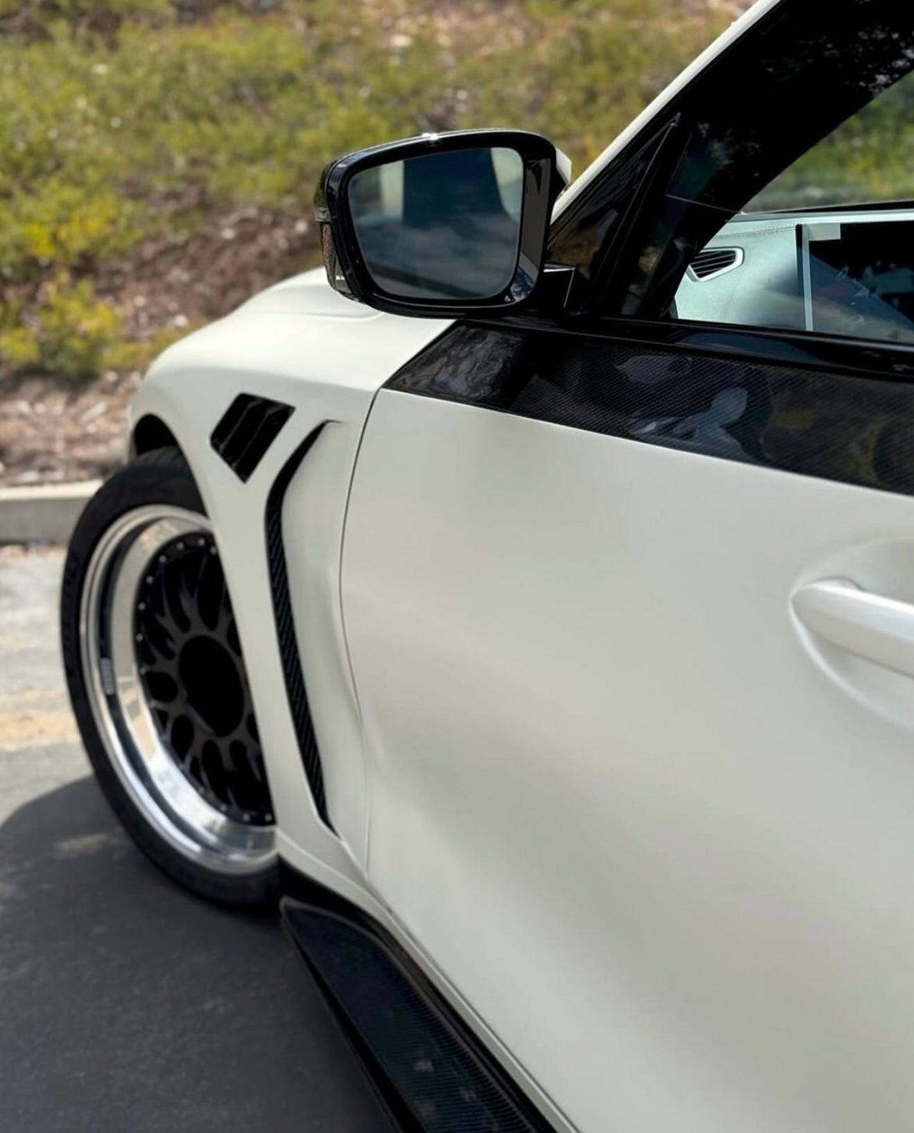 BMW G80 M3/G82/G83 M4 Carbon Fiber Vented Fenders