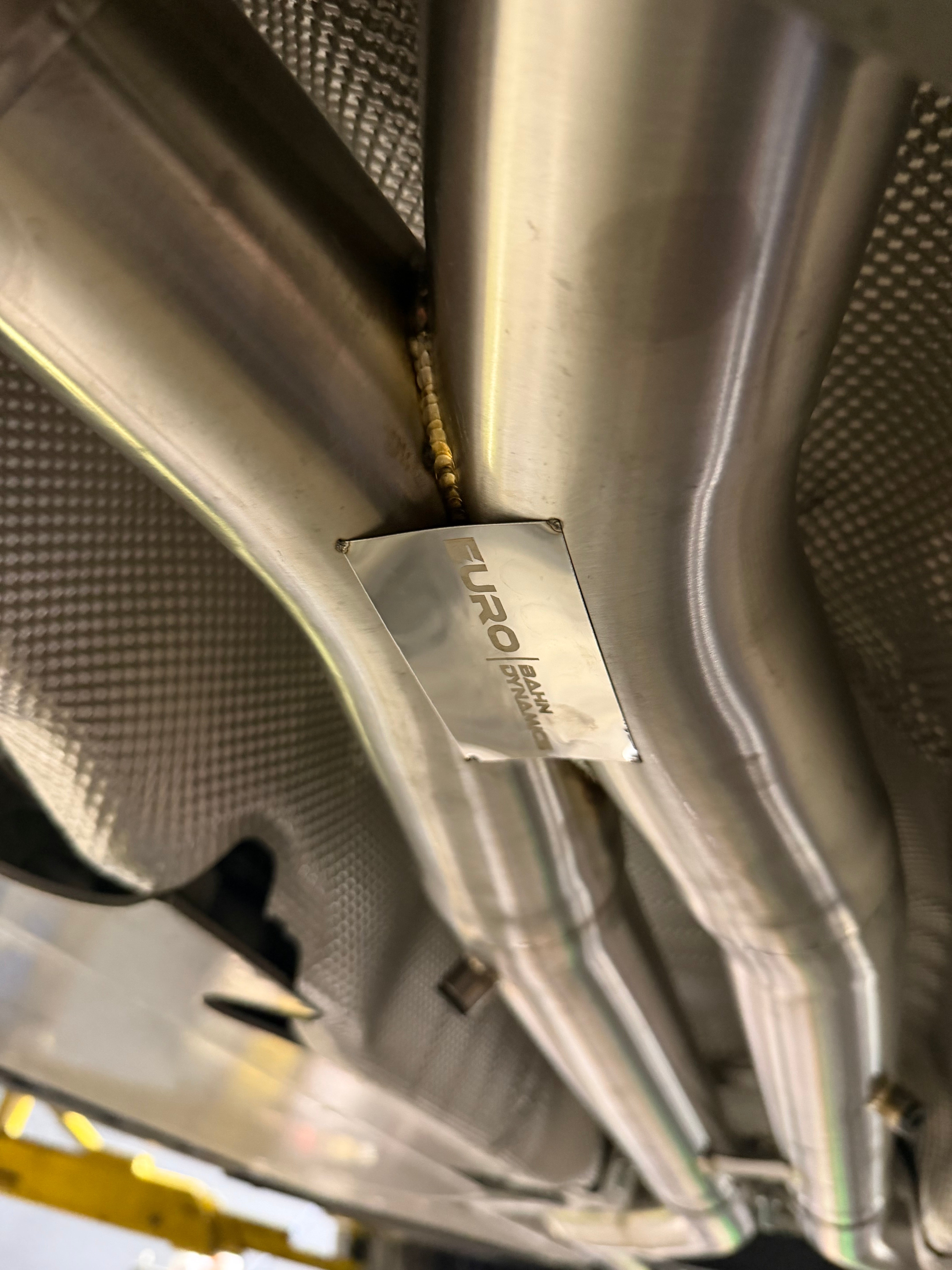 BMW G90/G99 M5 Mid Pipe & Secondary Down Pipe Package