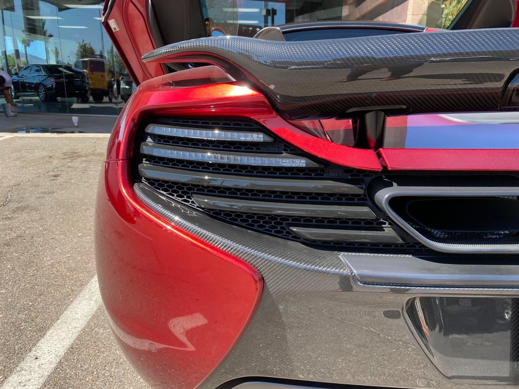 McLaren MP4-12c/650s Carbon Fiber Artisan V Spoiler