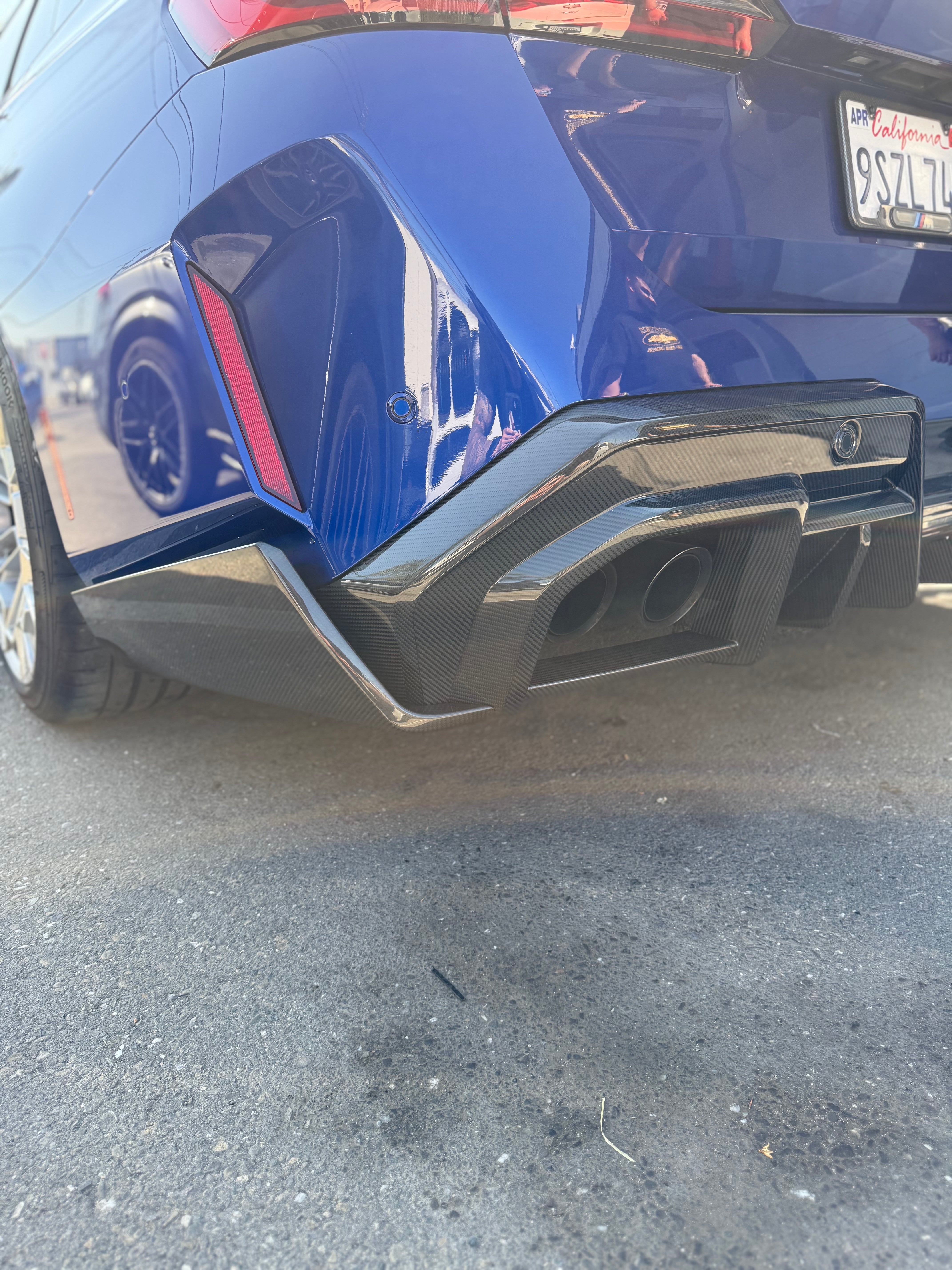 BMW G90 M5 Carbon Fiber AP Rear Diffuser