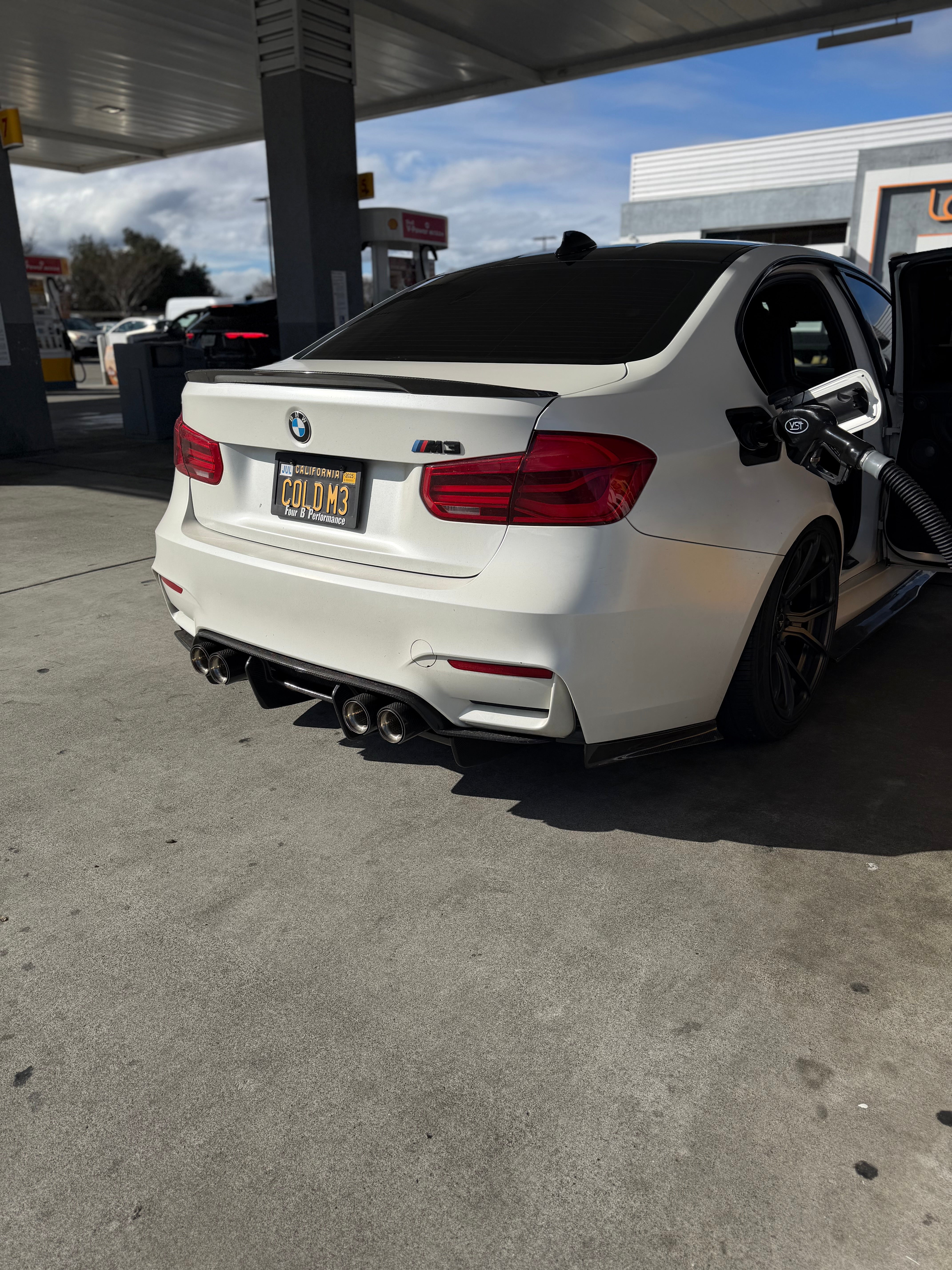BMW F80 M3/ F82/F83 M4 Carbon Fiber Artisan Under tray Diffuser
