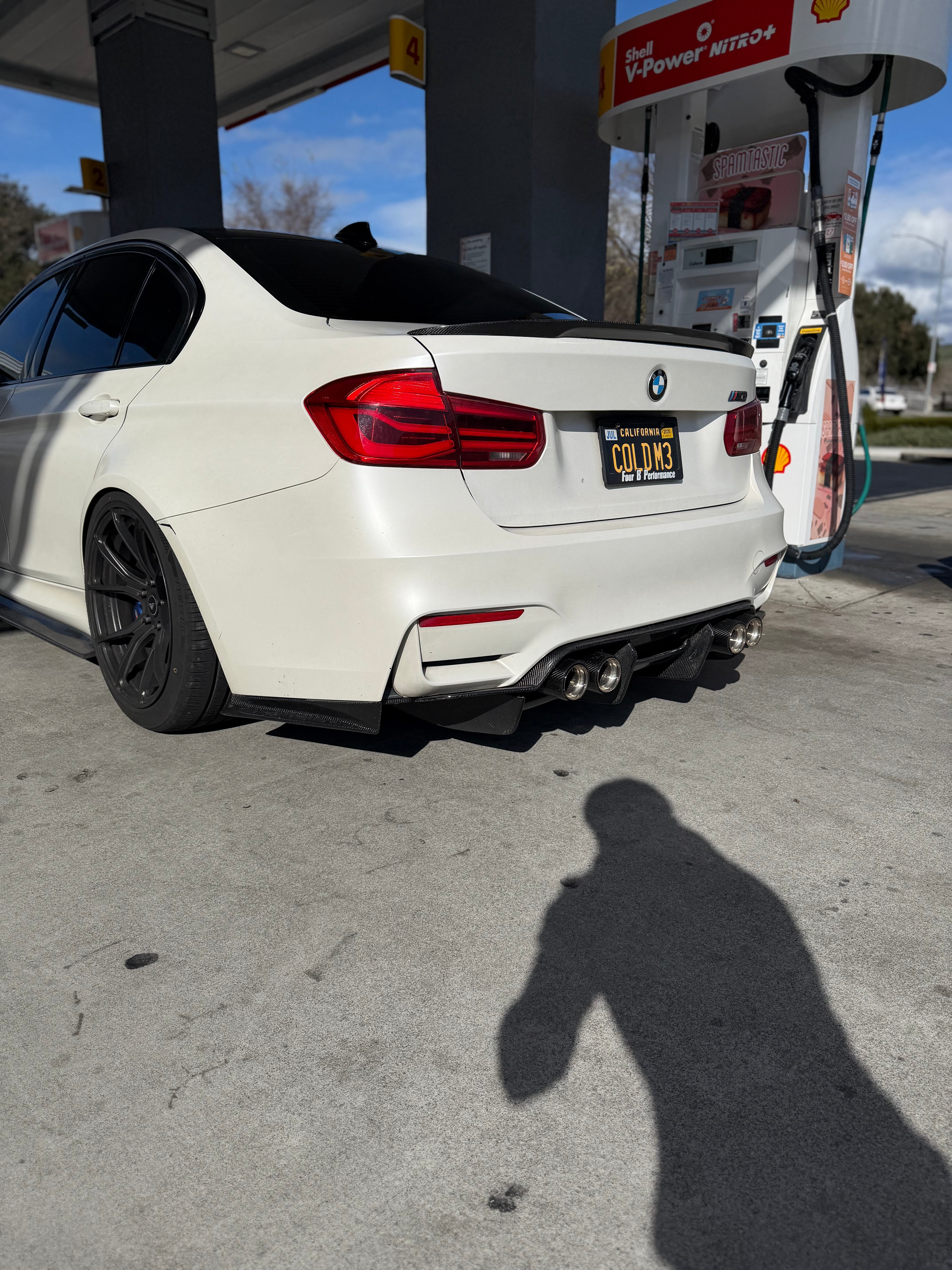 BMW F80 M3/ F82/F83 M4 Carbon Fiber Artisan Under tray Diffuser