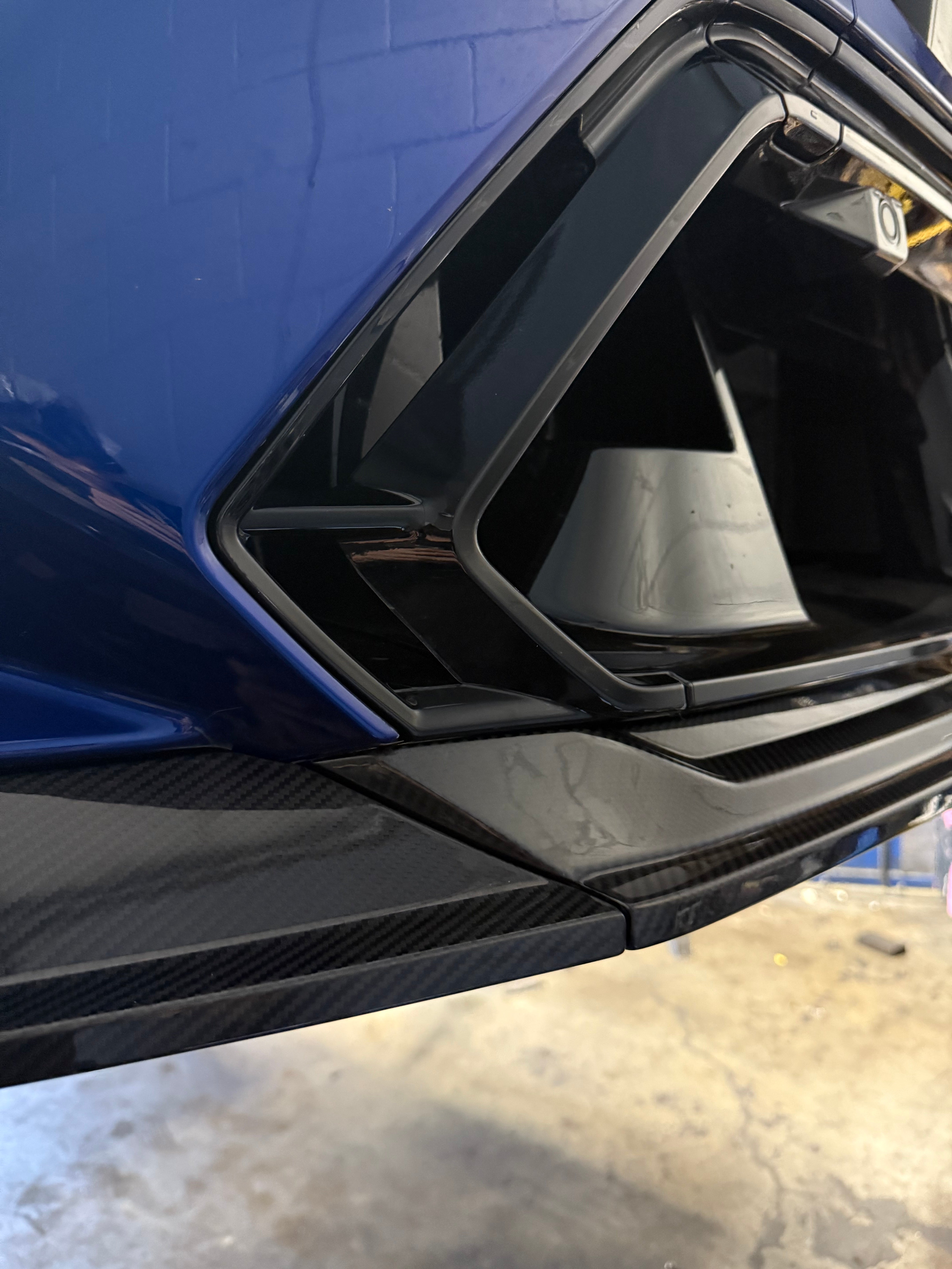 BMW G90 M5 Carbon Fiber AP Front Lip