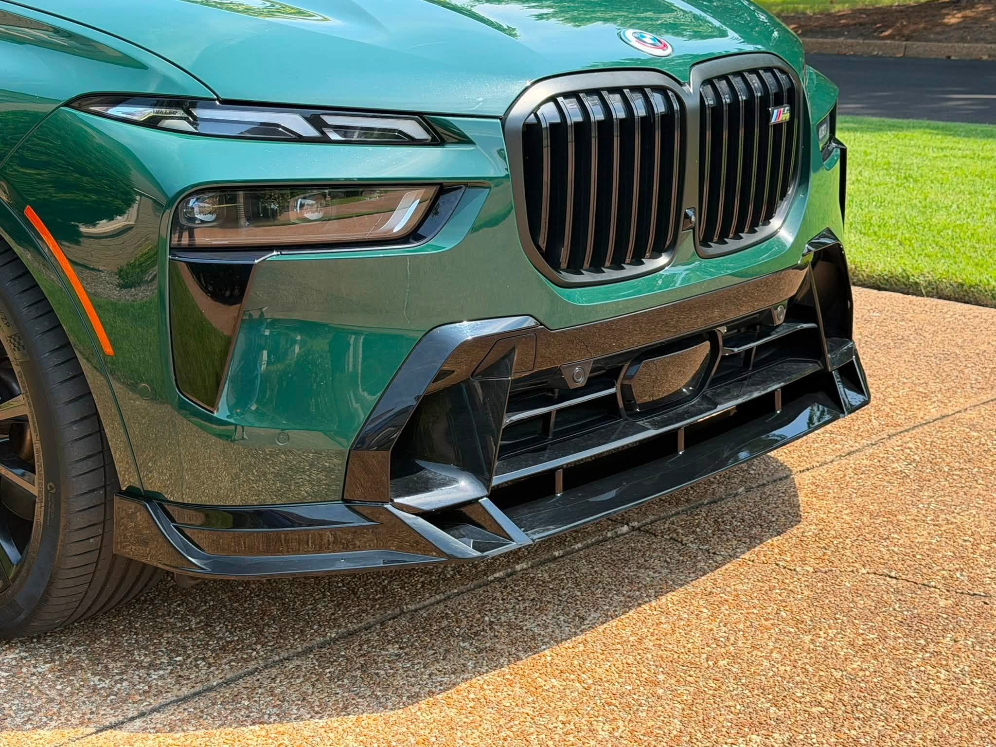 2023-2026 BMW G07 X7 ABS Gloss Black 3Pc Front Lip