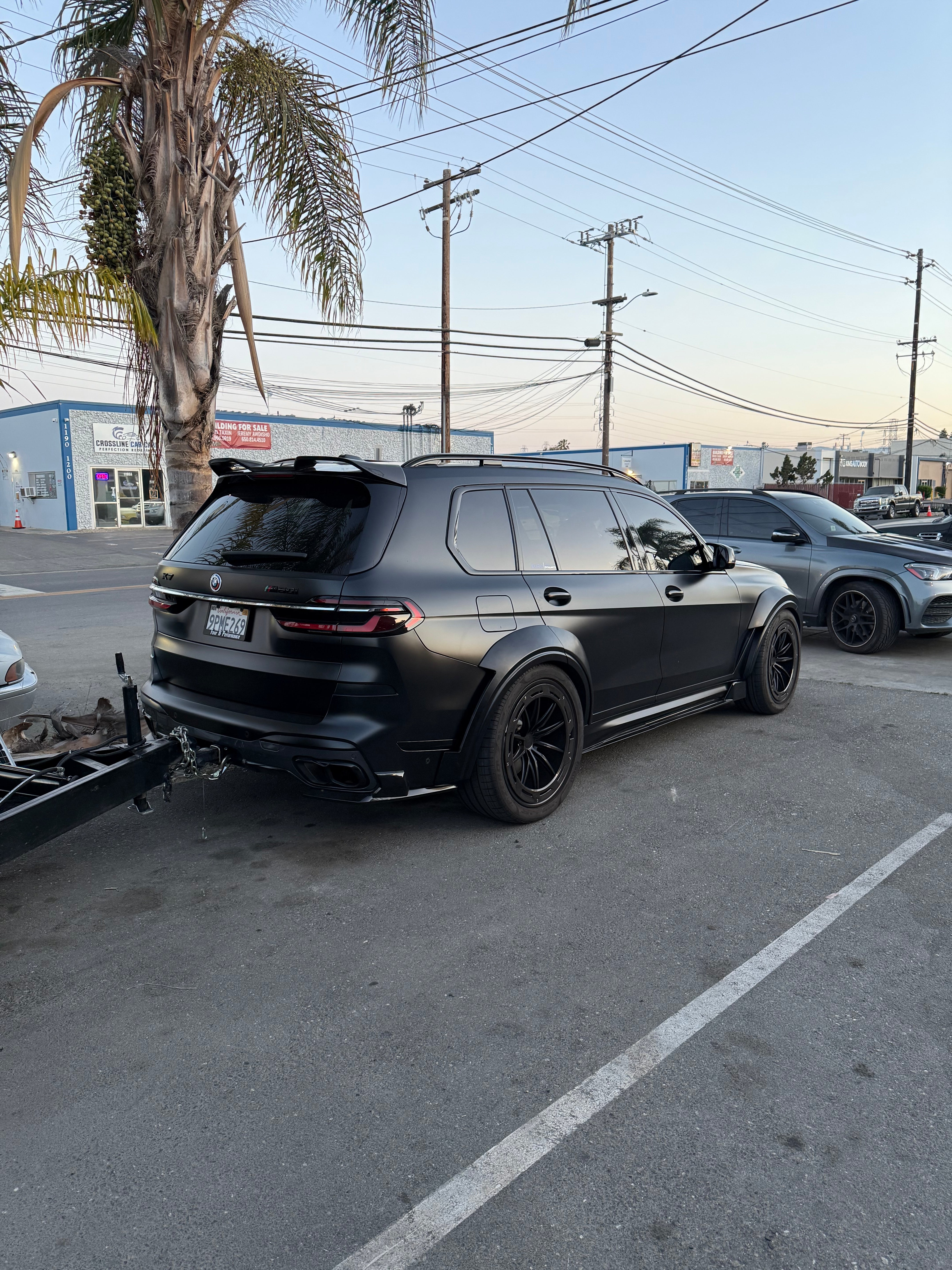2023-2025 BMW X7 Wide Body Kit
