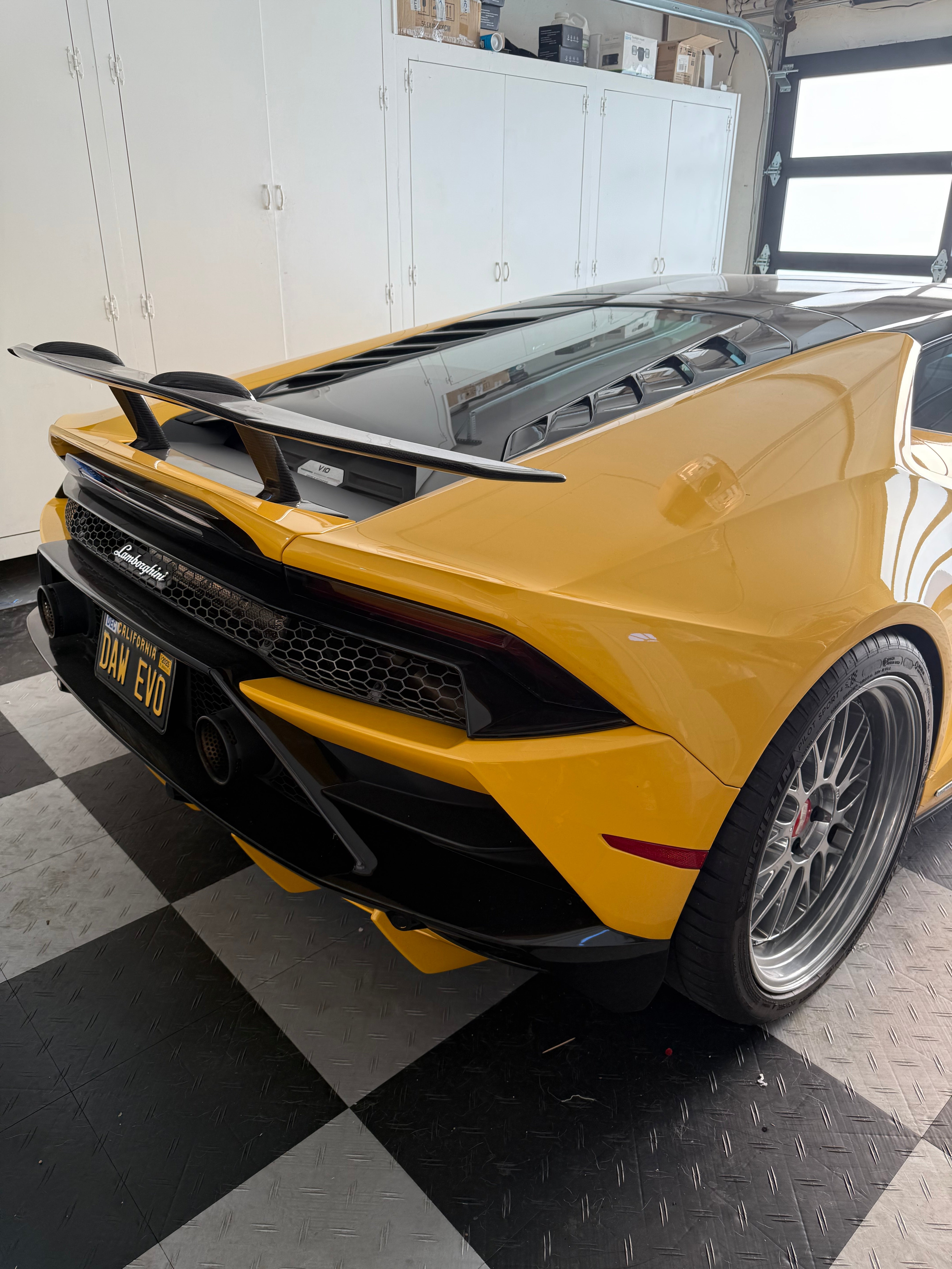 Lamborghini Huracan Evo Artisan AP Wing