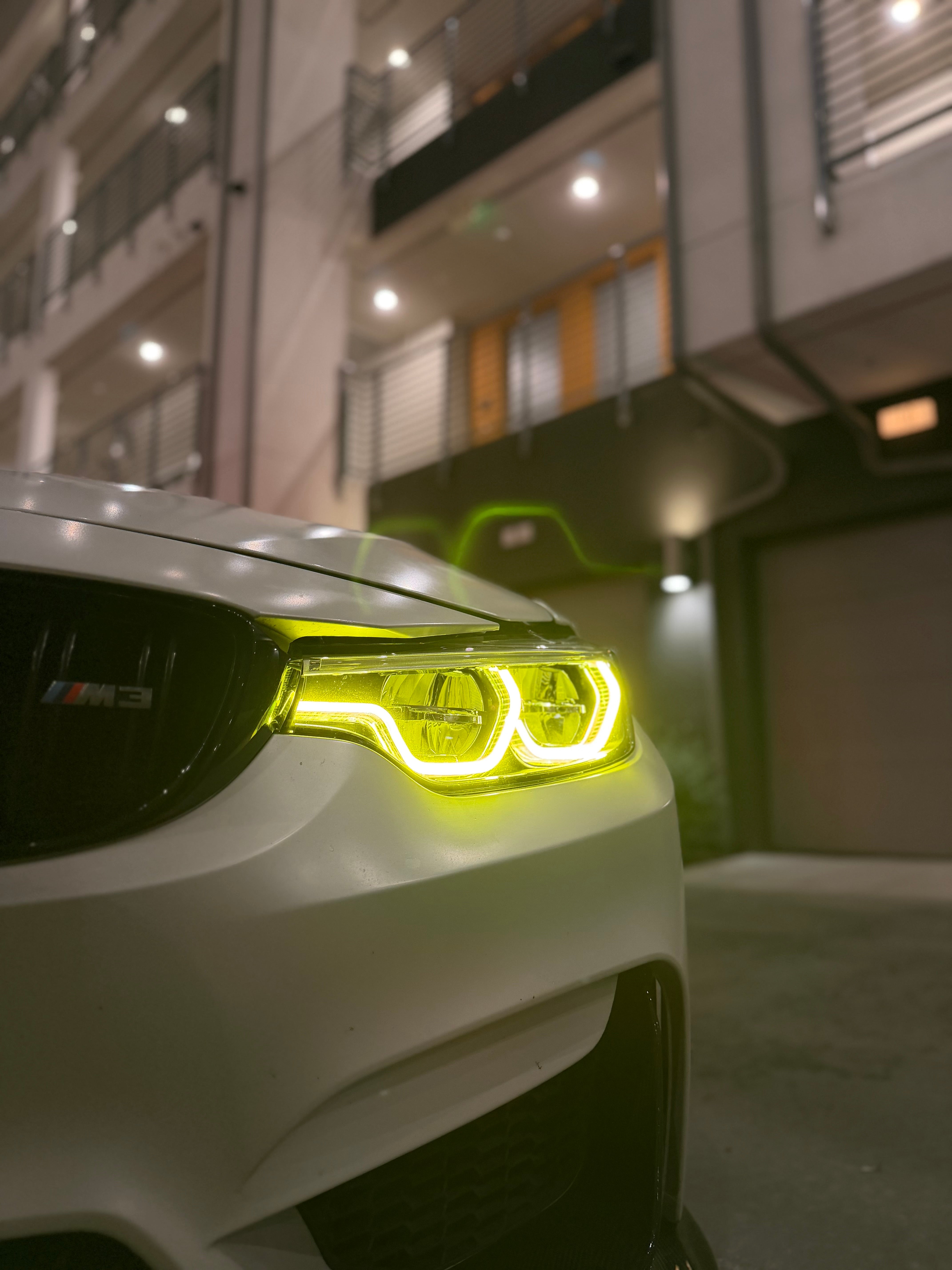 BMW F80 M3 F82/F83 M4 & F30/F32/F33/F36 4 Series Ikon V2 LED Switch Back Headlights DRL White/Yellow