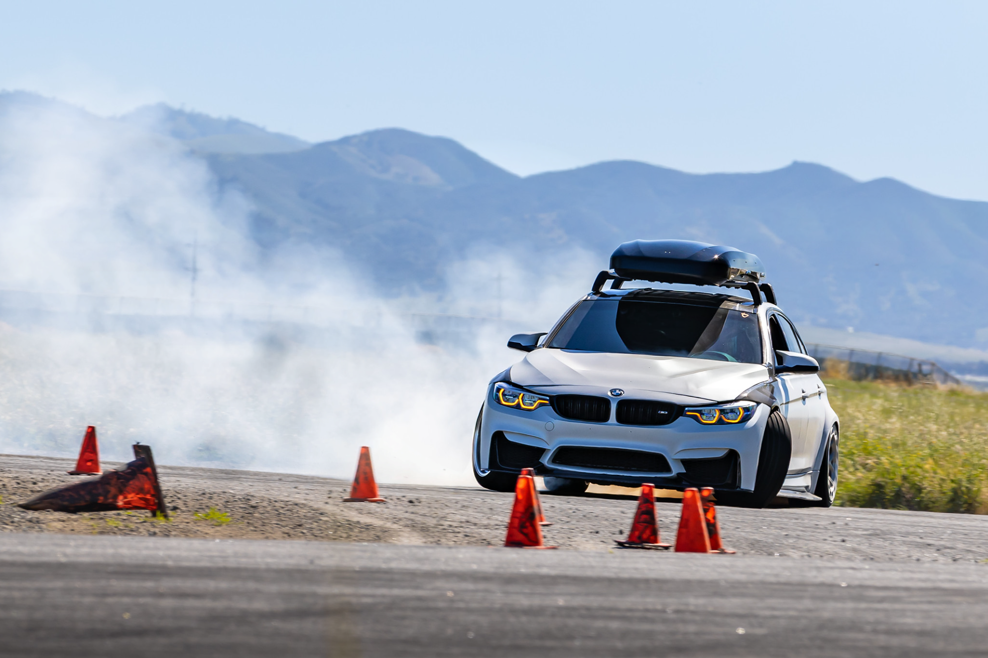 BMW F80 M3/F82/F83 M4 3/4 Series Ikon V2 Plug & Play Headlights 3 Switchback Modes