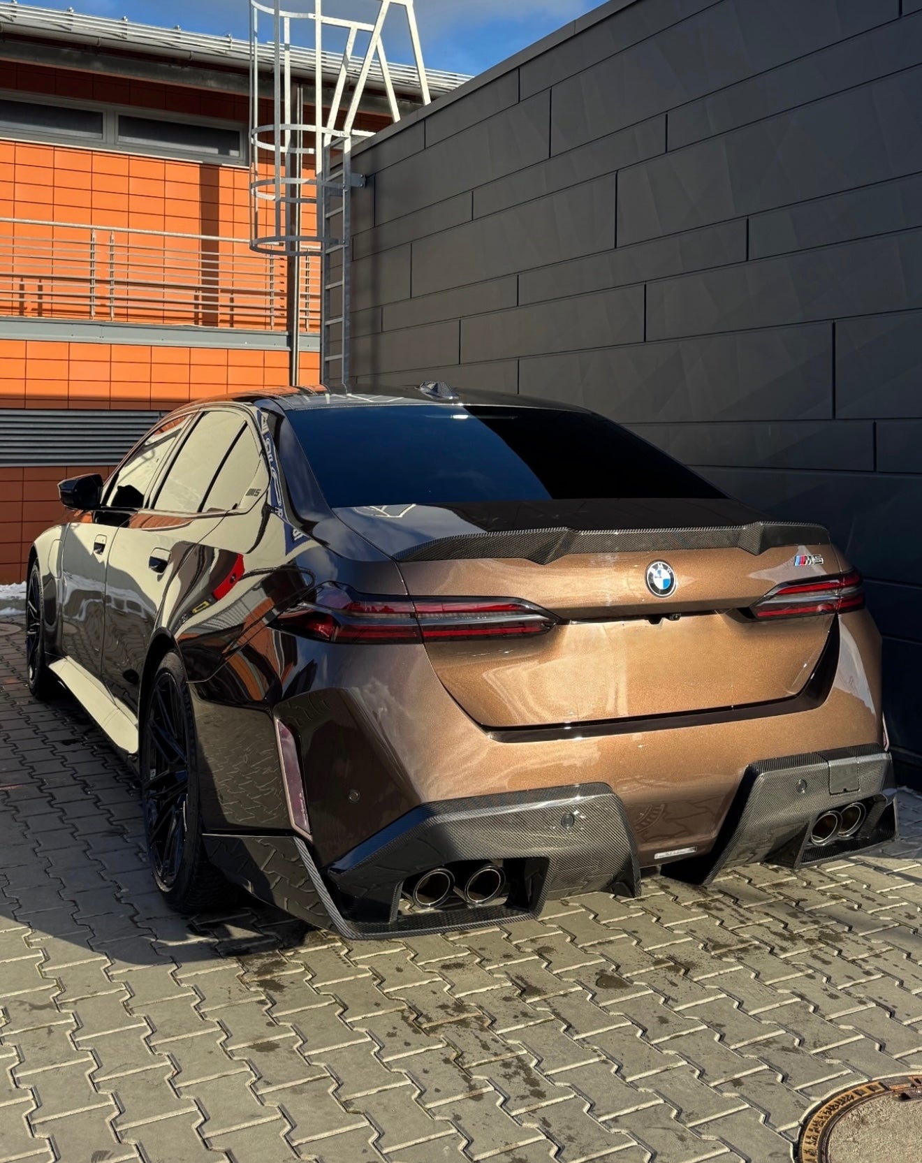 BMW G90 M5 Carbon Fiber Rear Diffuser