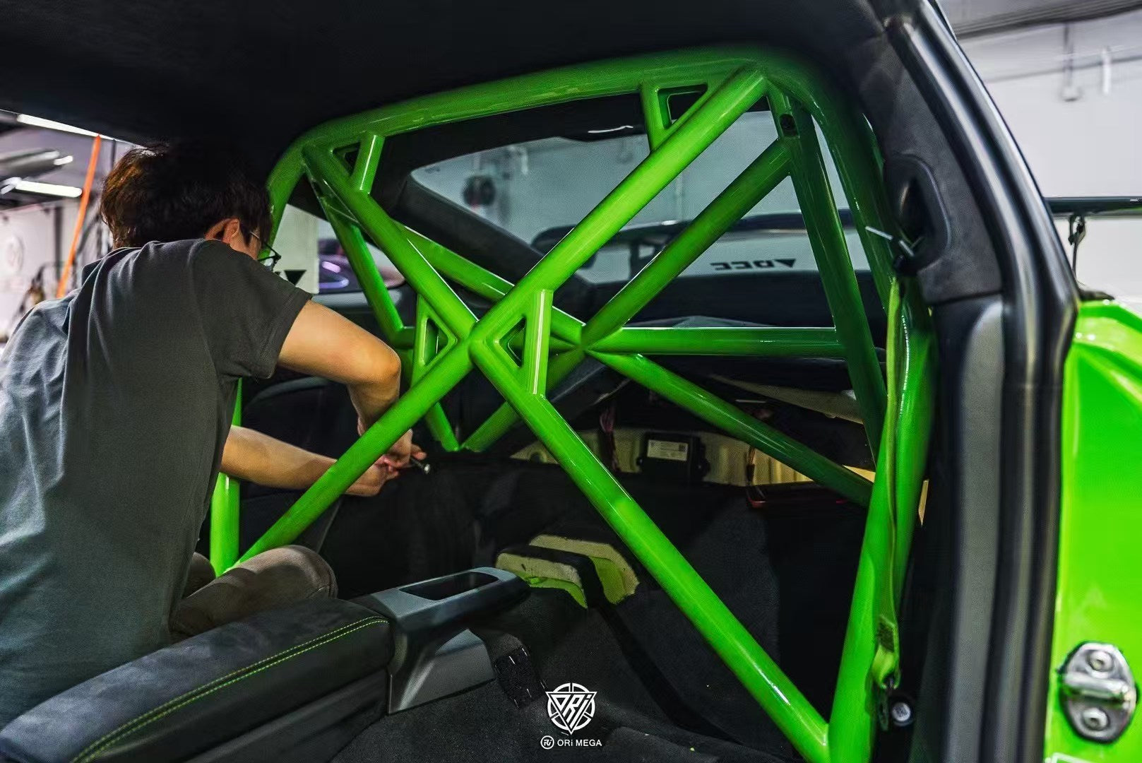 2014-2019 Porsche 911 991 GT3/GT3RS Carbon Fiber Roll Cage