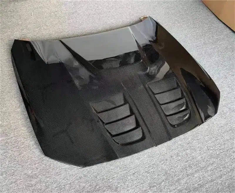2021-2026 BMW G80 M3 / G82/G83 M4 Carbon Fiber Vented Hood