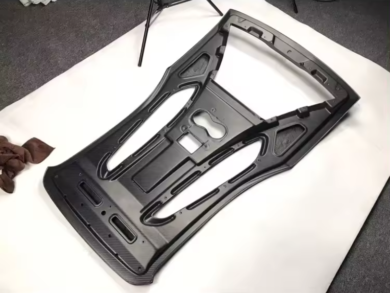 McLaren 540C/570S/570GT Carbon Fiber Rear Engine Cover