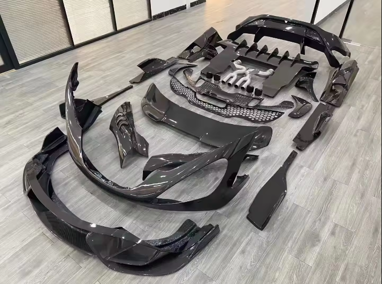 McLaren 765LT Conversion Full Carbon Fiber Body Kit For 720S