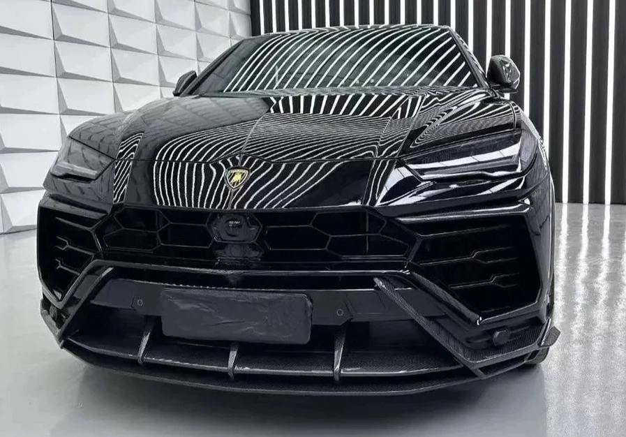 Lamborghini Urus Full Carbon Fiber Aero Kit Package