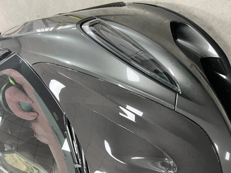 McLaren GT Carbon Fiber Hood