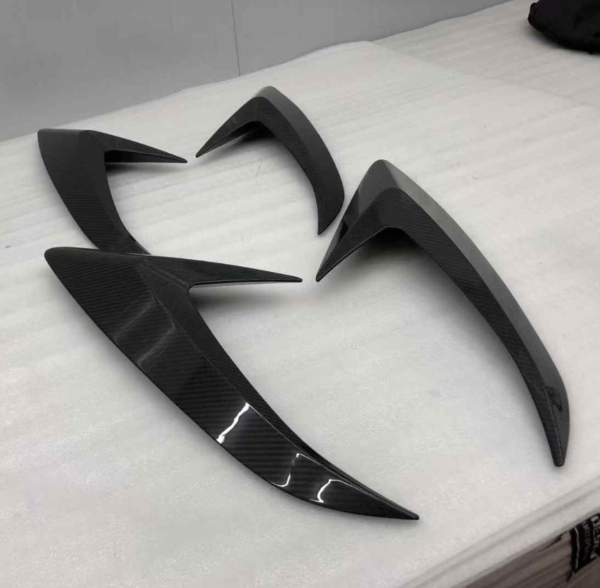 Lotus Emira Carbon Fiber Side Vent Trim