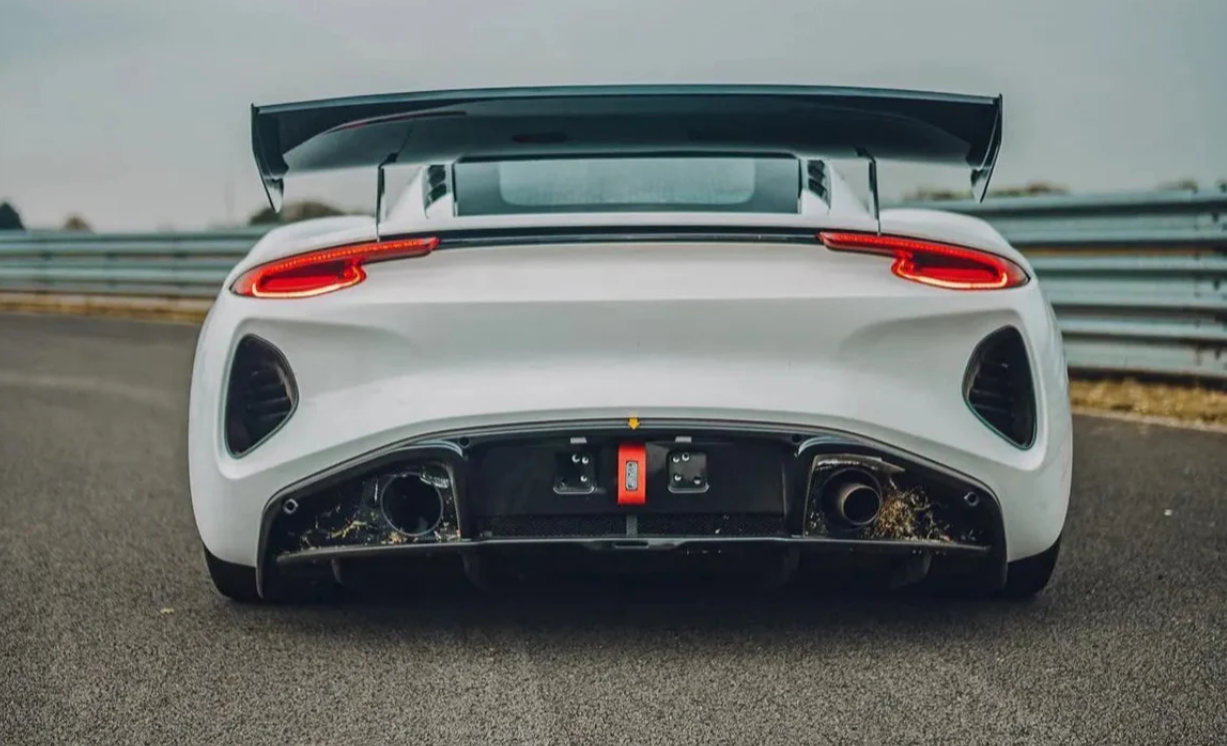 Lotus Emira GT4 Carbon Fiber Wing