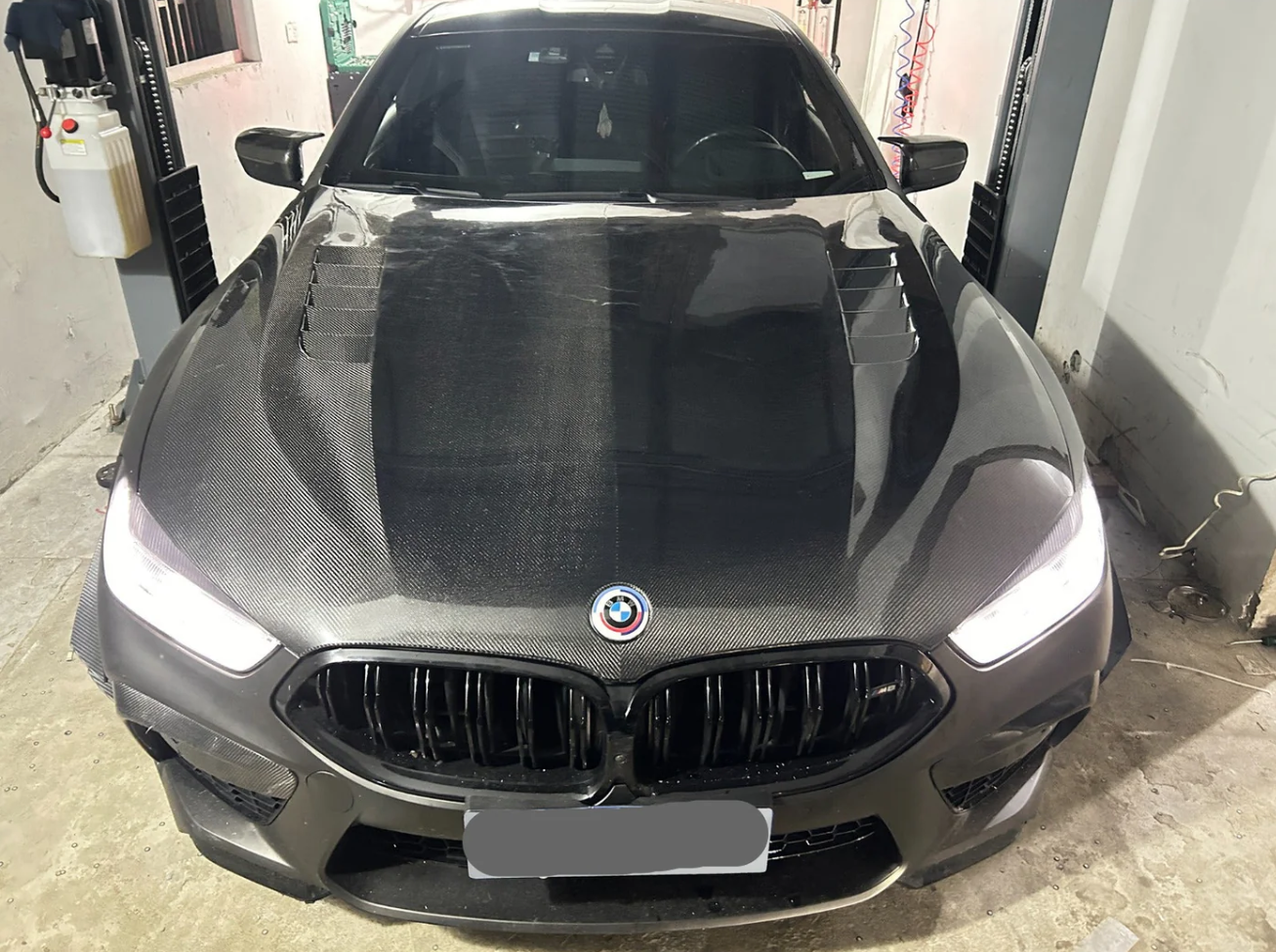 BMW M8/ 8 Series Carbon Fiber AP Hood