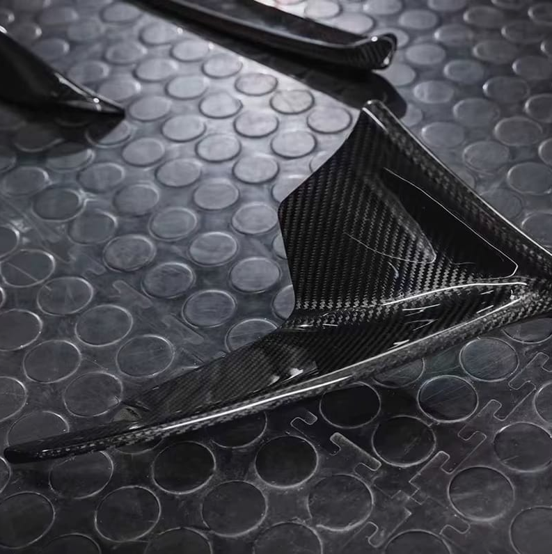 Ferrari 812 Artisan Carbon Fiber Complete Aero Kit