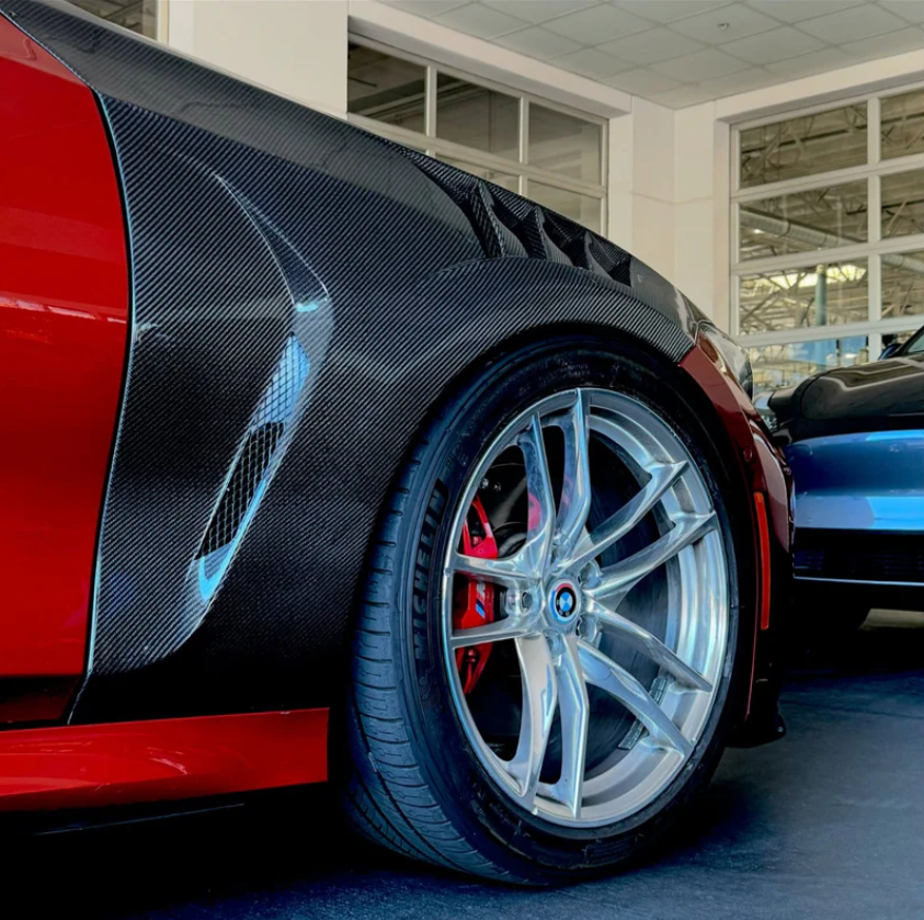 BMW G20 3 Series 330i/M340i Carbon Fiber Vented Fenders