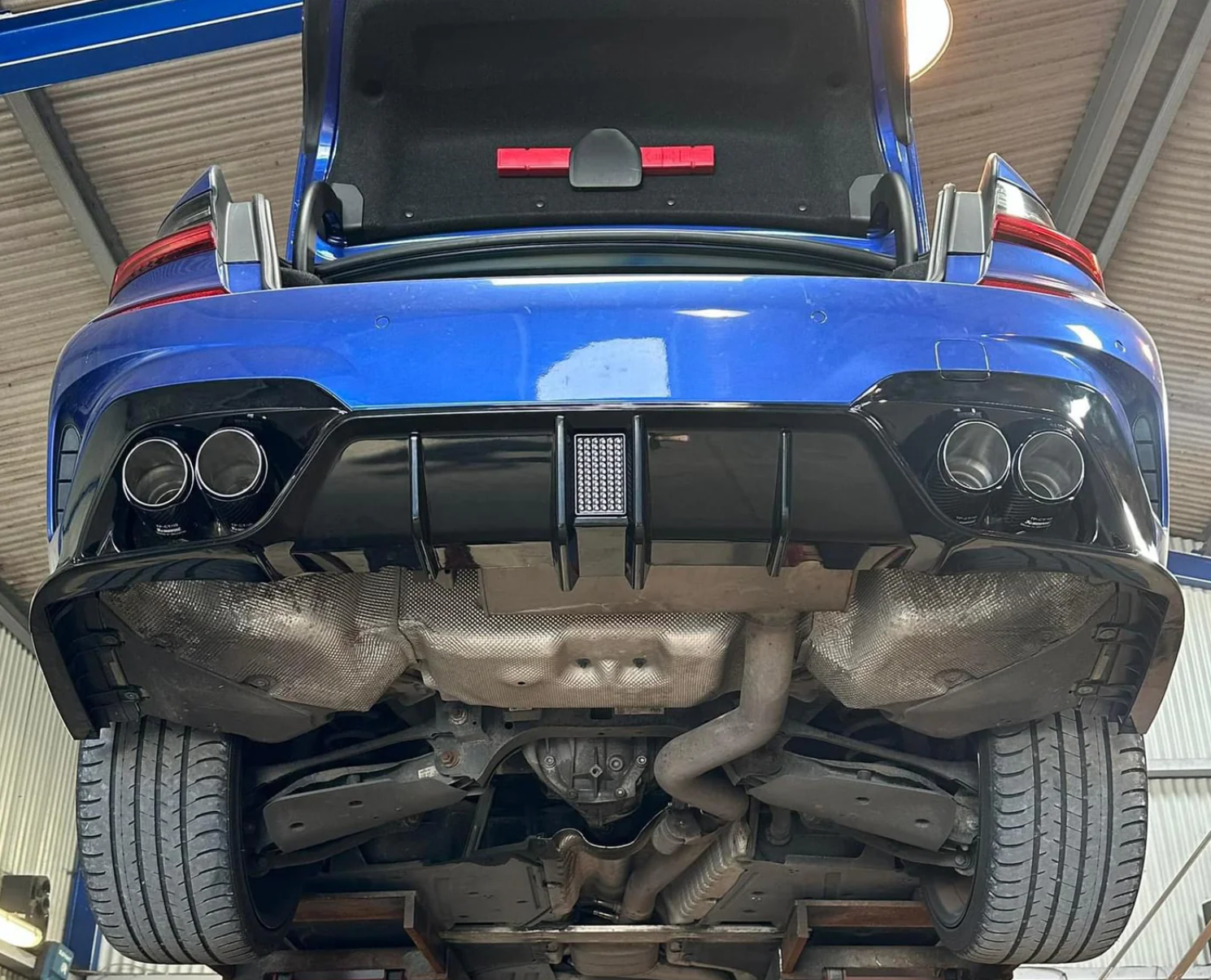 BMW G20 3 Series Gloss Black Brake Light Rear Diffuser