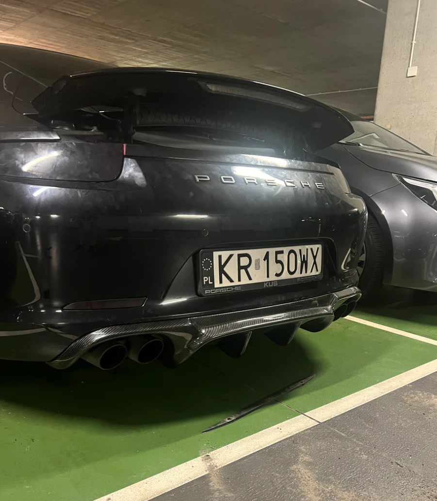 Porsche Carrea 911 991.1 Carbon Fiber Rear Diffuser