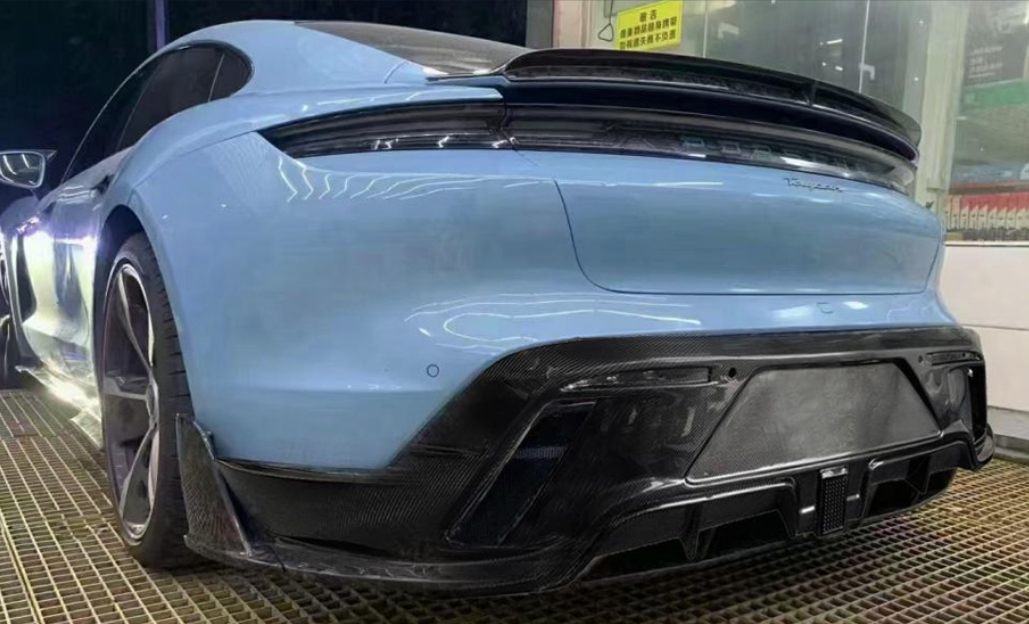 Porsche Taycan/Crossing Carbon Fiber Rear Artisan Diffuser