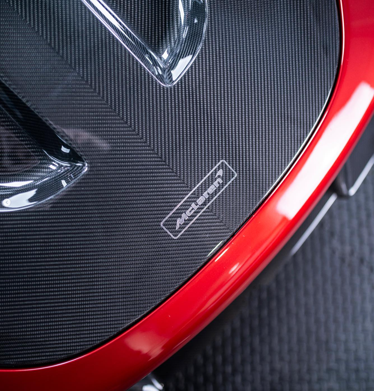 McLaren 720s/750s/765Lt Carbon Fiber Artisan Hood