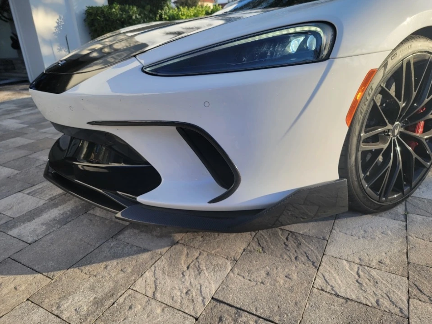 McLaren GT Carbon Fiber AP Front Lip