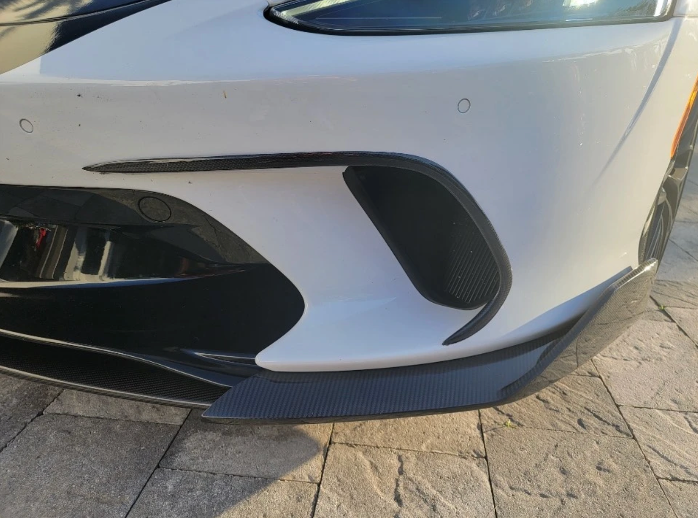 McLaren GT Carbon Fiber AP Front Lip