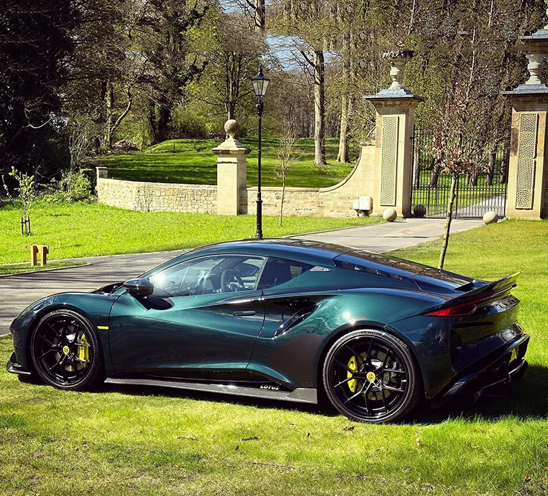 Lotus Emira Carbon Fiber Side Skirts