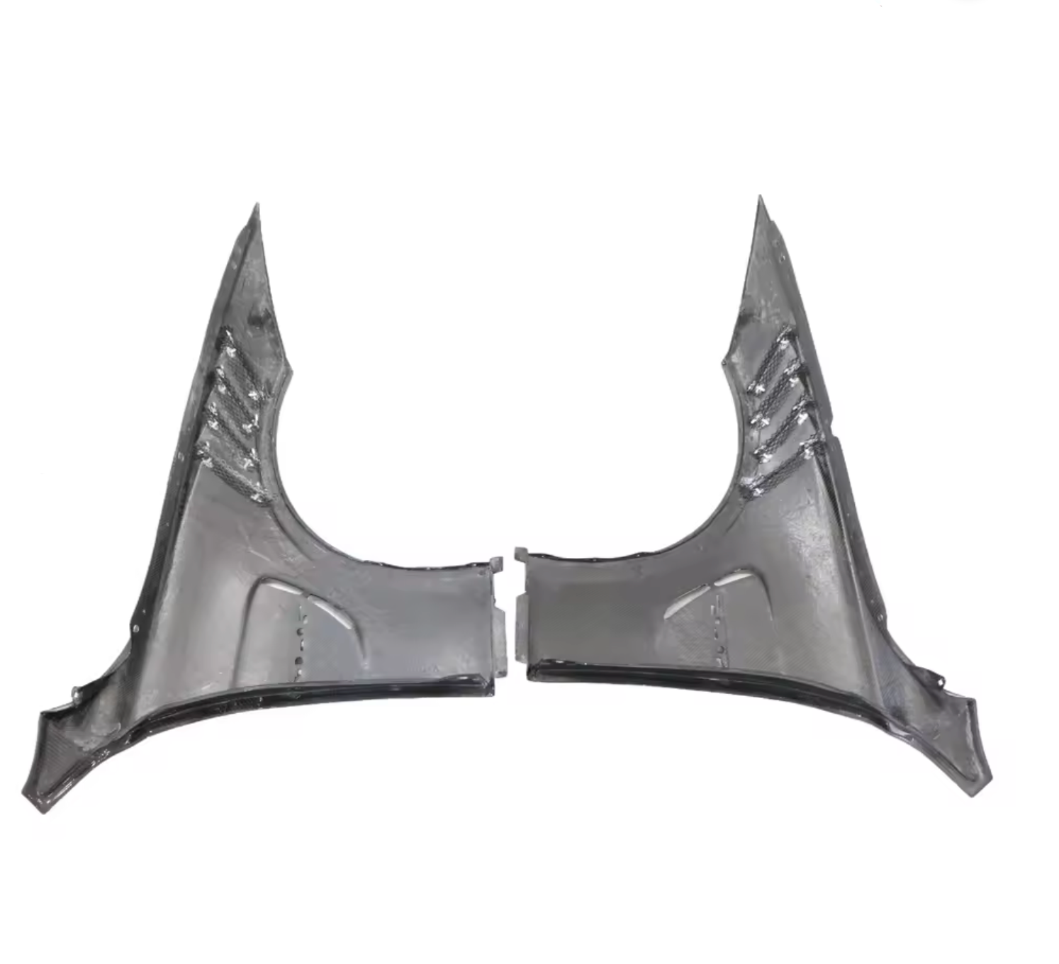 BMW F80 M3/F82/F83 M4 Carbon Fiber Vented Fenders