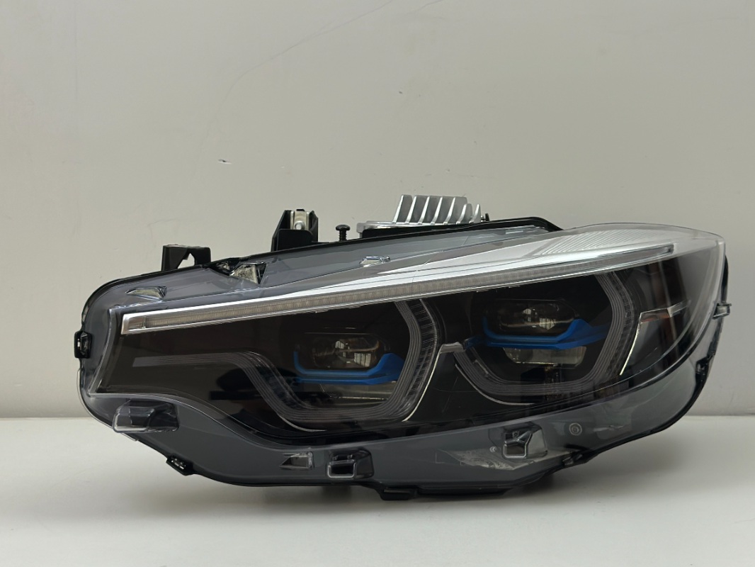 BMW F80 M3/F82/F83 M4 3/4 Series Ikon V2 Plug & Play Headlights 3 Switchback Modes