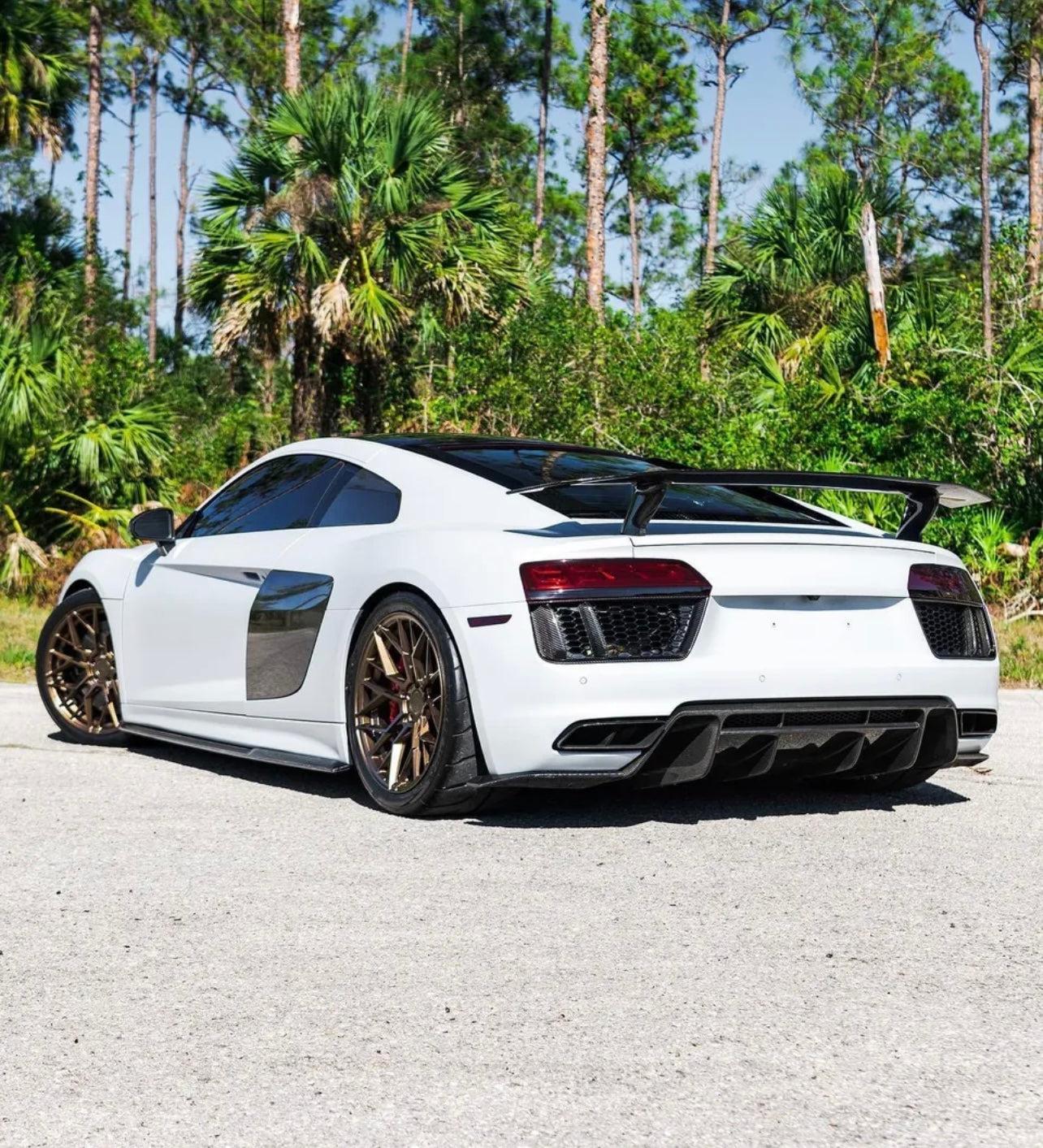 Audi R8 Aggressive Artisan Carbon Fiber Rear Diffuser