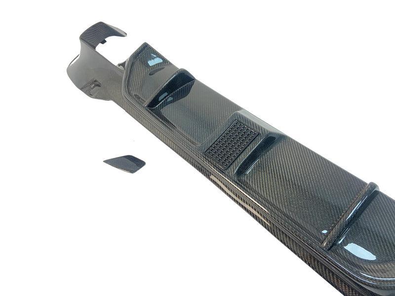 BMW F90 M5 Carbon Fiber Brake Light Diffuser - eurobahndynamics