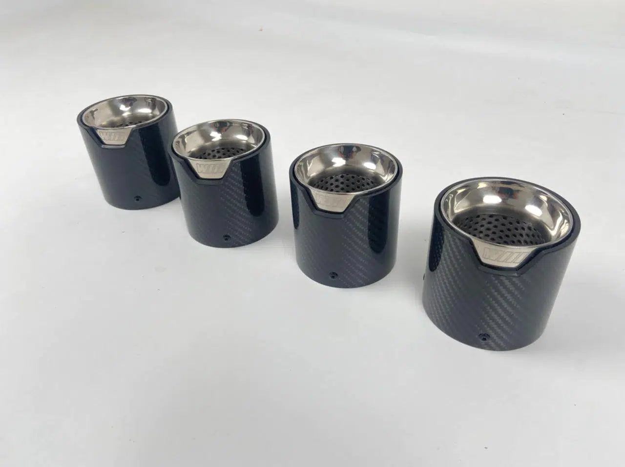 BMW M5 G90/G99 DRY CARBON FIBER EXHAUST TIPS