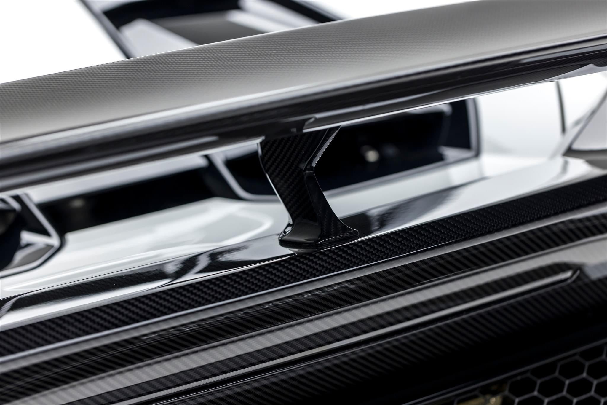 Lamborghini Huracan Artisan Carbon Fiber Wing
