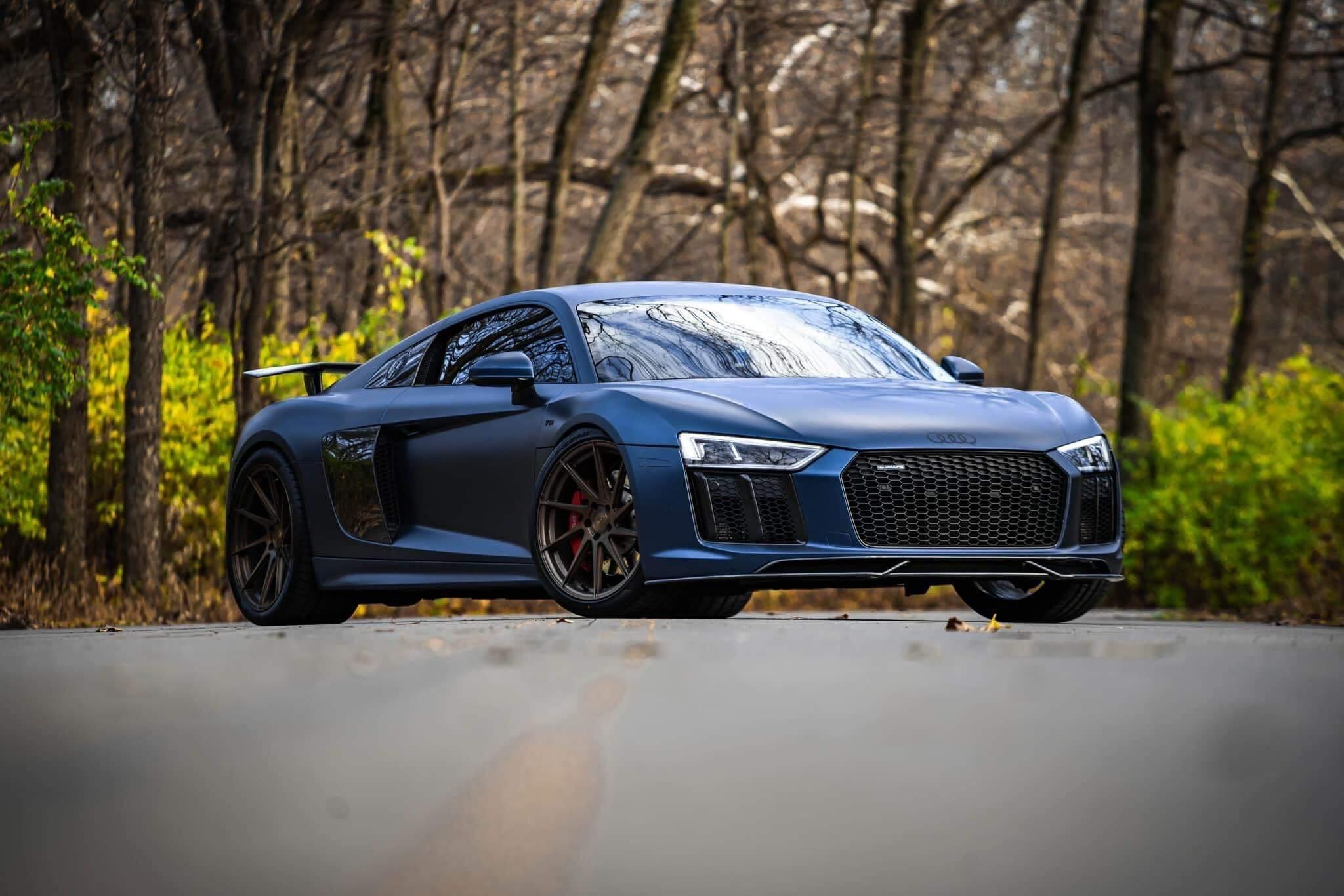 Audi R8 3Pc Artisan Carbon Fiber Front Lip - eurobahndynamics