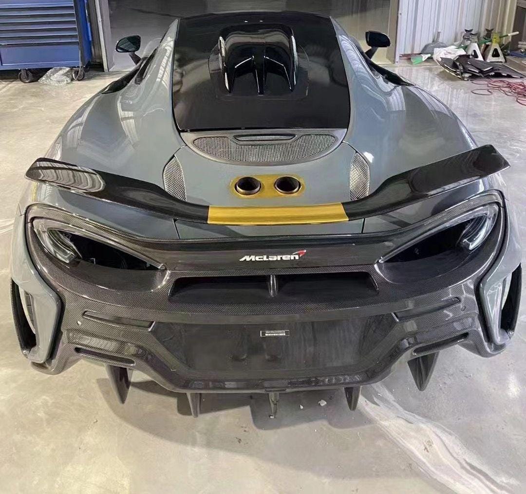 McLaren 570s Carbon Fiber Roof Scoop - eurobahndynamics